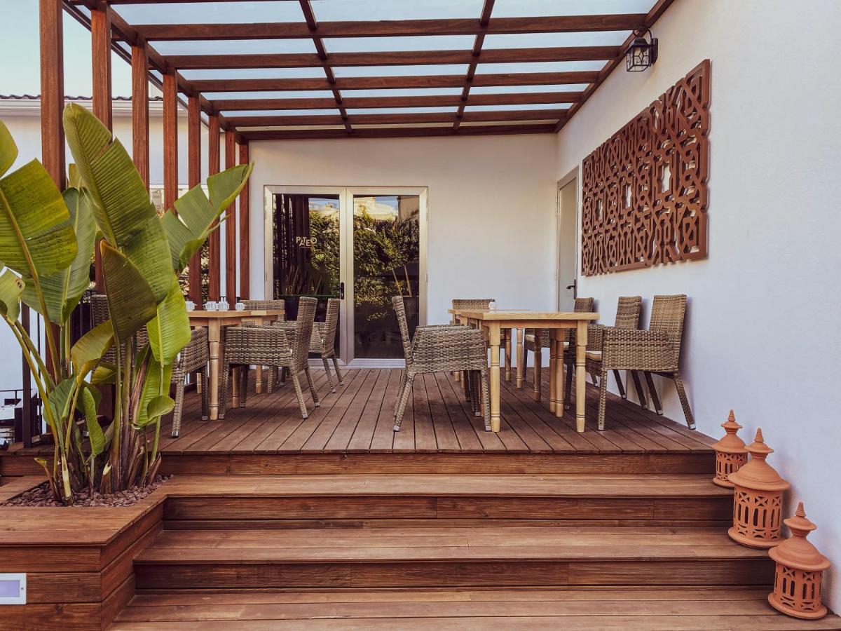 Pate'O Hostel & Suites Овар Екстериор снимка