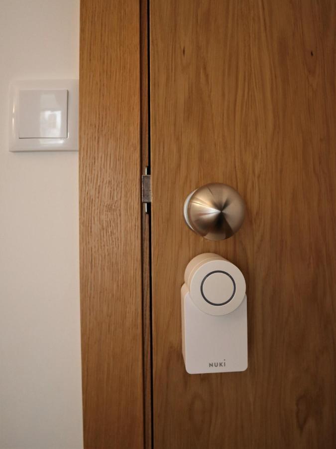 Pate'O Hostel & Suites Овар Екстериор снимка