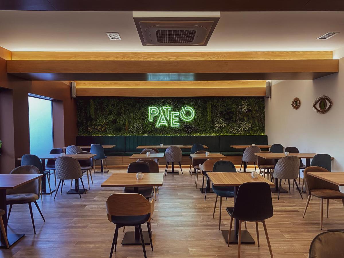 Pate'O Hostel & Suites Овар Екстериор снимка